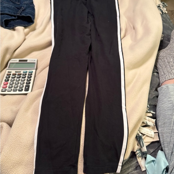 Adidas Black Apparel with White Label - Picture 5 of 5